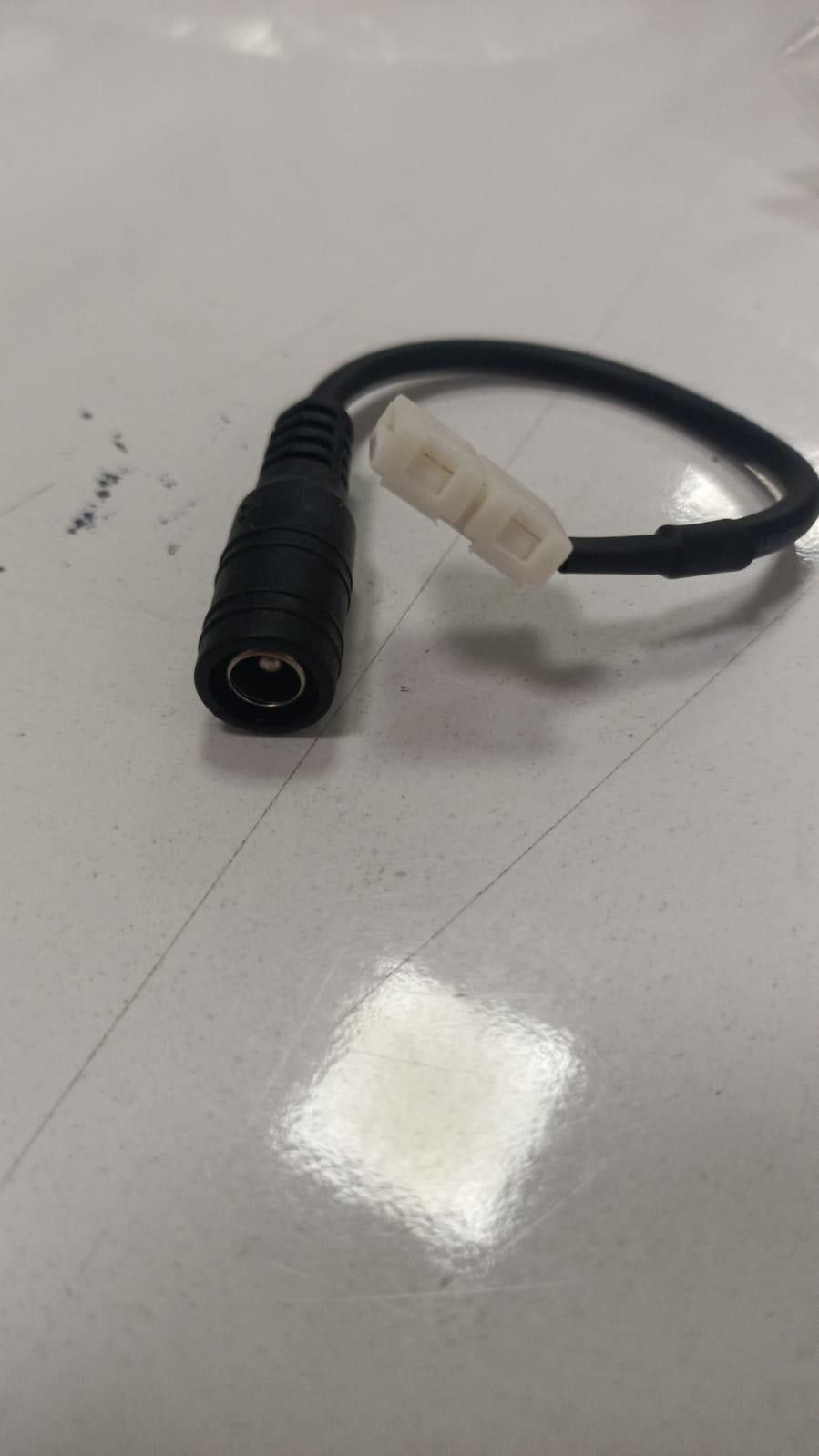 1725- 12V Giriş 2 Pin Takım Kablo