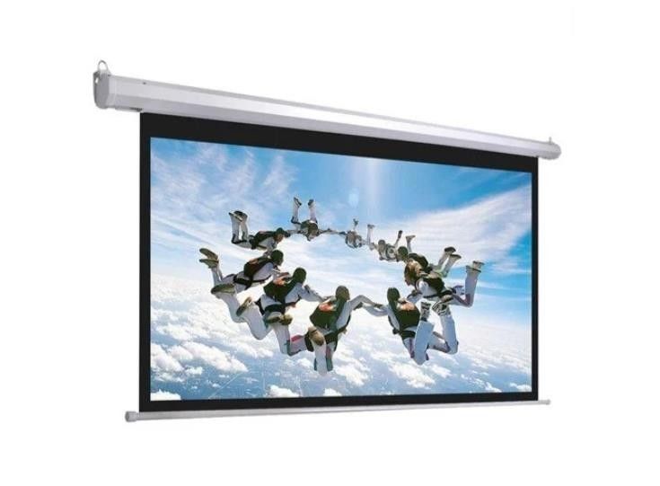 305x229cm Motorlu Projeksiyon Perdesi