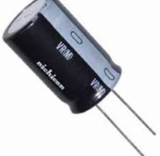 3300 MF 63V Kondansatör (Elektrolitik)