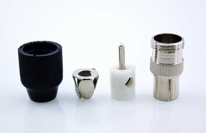 60 Ohm Oksan Erkek TV Anten Fişi