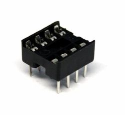 8 li Entegre Soketi (4+4)