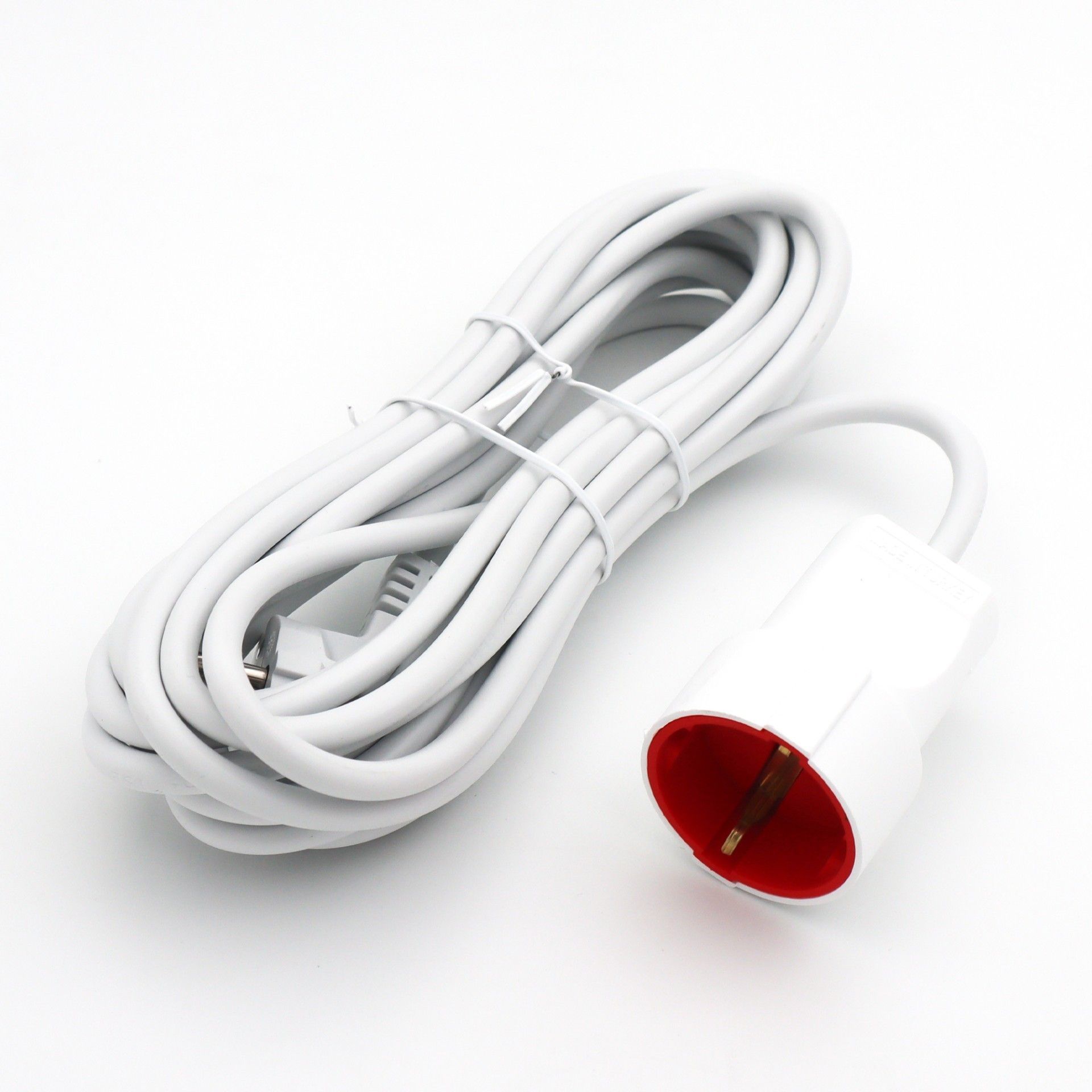 AY-KA Topraklı Uzatma Kablosu 5m. (3x1mm)