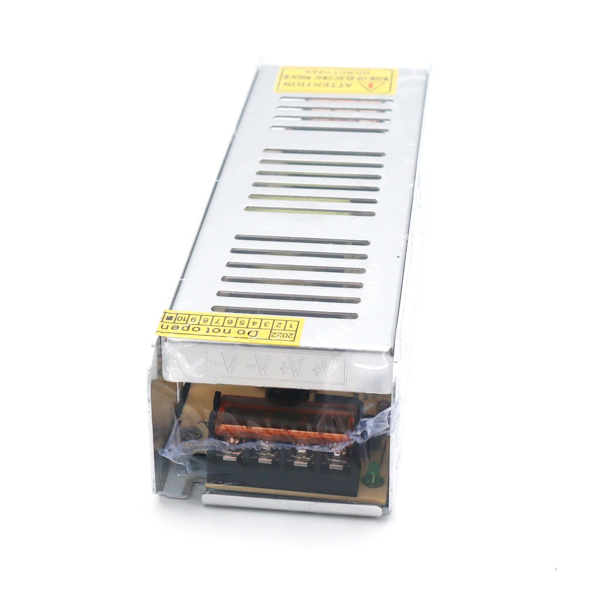 Hightek HT1107 12V 12.5A 150W Slim Kasa Adaptör