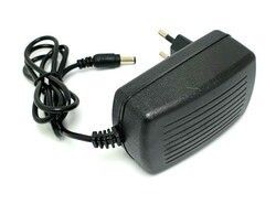 Hightek HT1495 24V 2A Priz Tipi Adaptör