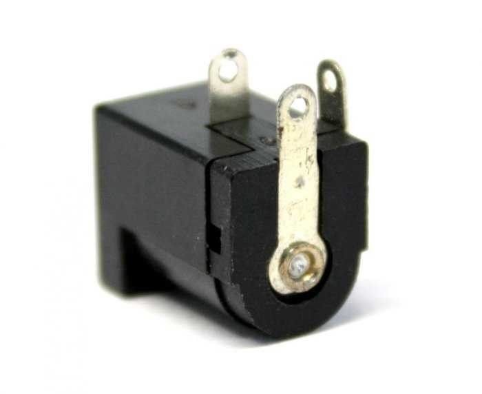 IC256 2.5mm Erkek Şase Adaptör Soket