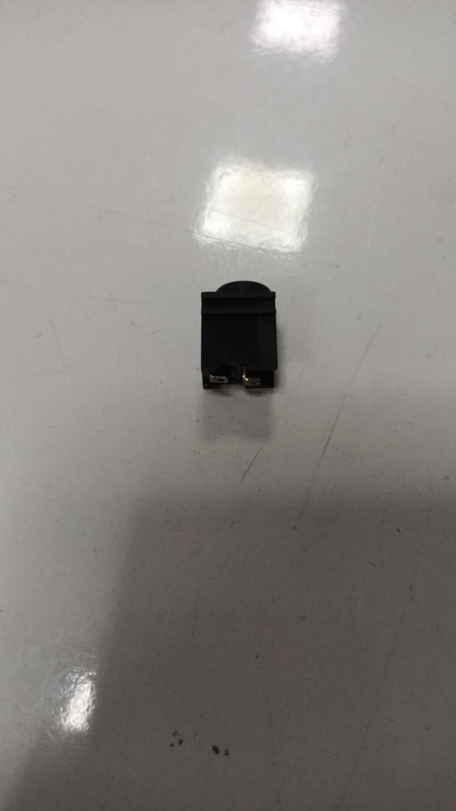 MJ-906 6.4x4.4mm 2 Pin Plastik Power Şase Soket