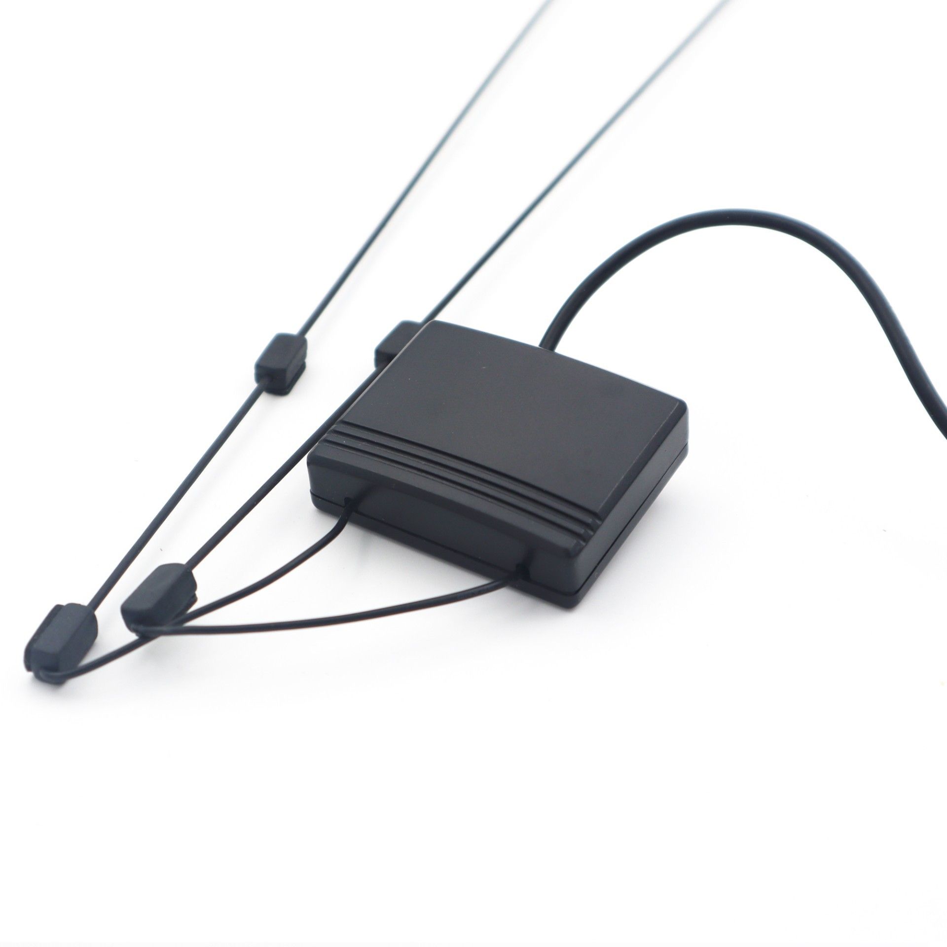 Oto Anten (Xetec DM-7372)