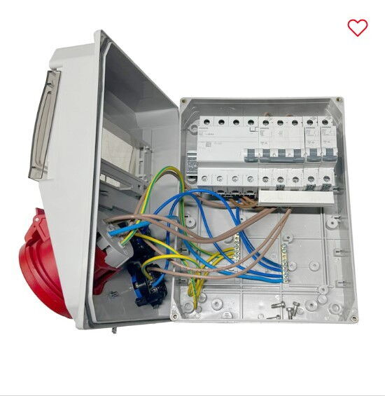 Tem 21x28x10 2x(5x32A) 2x(1x16A) Kombinasyon Kutu