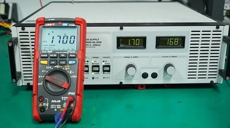 Unit UT196 Solar Dijital Multimetre